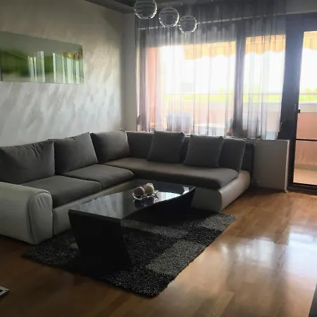 Luxury Panoramic Seaside Apartment *